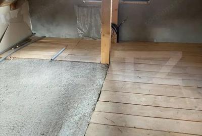 Casă cu Teren 400 Mp în Central - 4