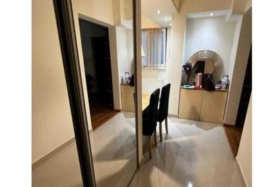 Tineretului, Str. Trestiana, Apartament 3 camere. - 4