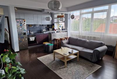 Apartament cu 3 camere decomandat în Valea Lupului - 2