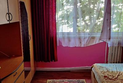 Apartament cu doua camere strada Viitorului - 15