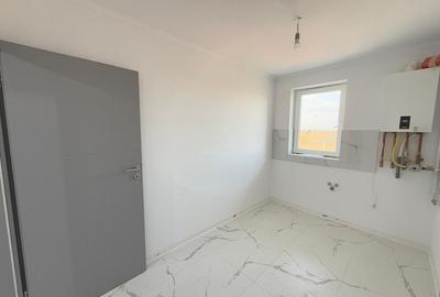 Decomandat. Loc de parcare. Spatiu depozitare pod. - 4