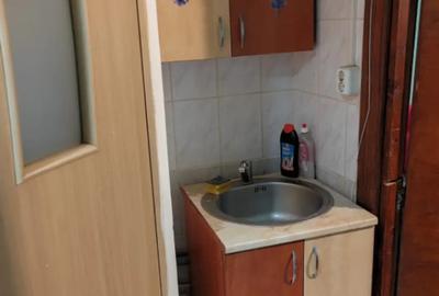 Garsonieră decomandată în Valea Rosie