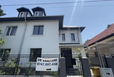 Casă individuală cu 5 camere cu Canalizare în Floreasca - 1