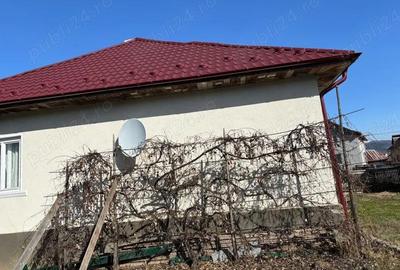 Casă cu 3 camere cu Teren 15 Mp în Leordina - 9