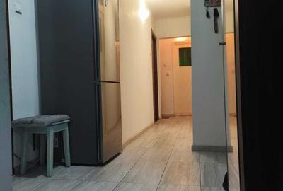 Apartament cu 3 camere decomandat în Colentina - 3