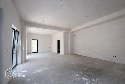 Birou, de 35 mp, în Complex Studențesc - 2