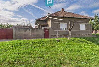 Casă cu teren generos, zonă centrală, Curtici - 23