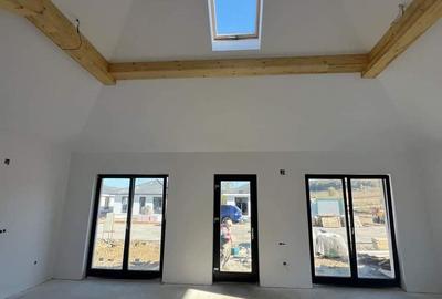 Casa la cheie 130mp 4 camere,2 băi,700mp teren,Livezeni - 17