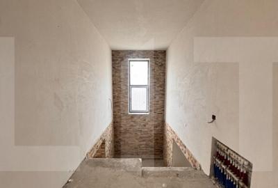 Casa D+P+E+P in Rachi?i - teren mare ?i posibilitate de - 2