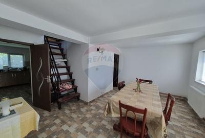 Casă individuală cu 4 camere cu Teren 662 Mp în Crețești - 6