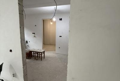 Apartament 2 Cam 35mp Zona Centrala Vizavi de Facultatea FSPAC Str.Aurel Suciu - 6