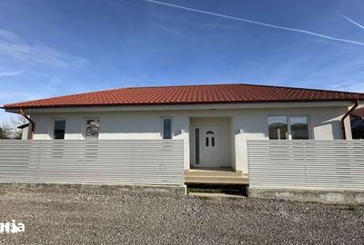 Casă cu 3 camere cu Teren 315 Mp în Crevedia - 10