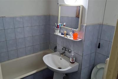 Apartament cu 3 camere decomandat în Lipovei - 6