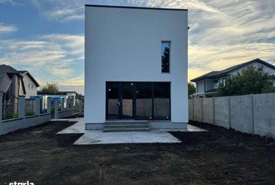 Casă cu 5 camere cu Teren 445 Mp în Cumpăna - 2