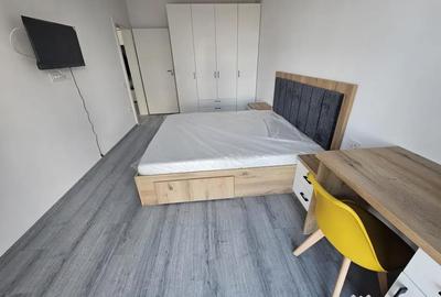 Apartament cu 2 camere decomandat în City Park Mall - 2
