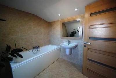 Vanzare apartament 4 camere pe 2 etaje, 3 bai, Urban Residence - 32