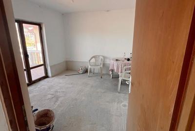 Casă cu 4 camere cu Teren 2704 Mp în Orlești - 19