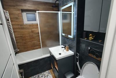 Apartament cu 3 camere semidecomandat în Central - 4