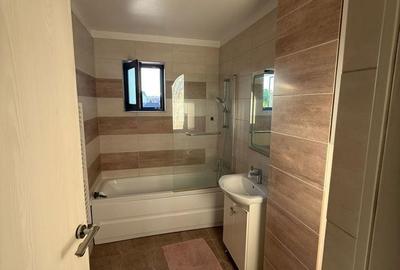 Apartament cu 2 camere decomandat în Central - 1