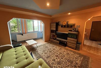 Apartament cu 3 camere decomandat în Central - 3