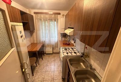 Apartament cu 4 camere, 70 mp, zona Podu Ros - 7