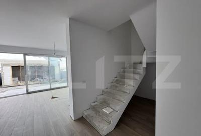 Casă cu 4 camere cu Teren 250 Mp în Lisaura - 3