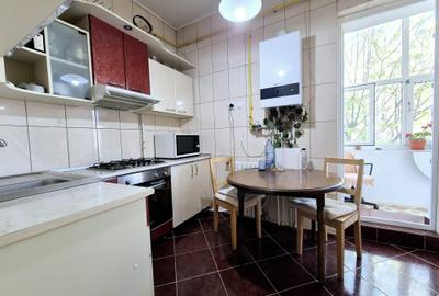 Apartament cu 3 camere semidecomandat, mobilat în P-ța Ovidiu - 14