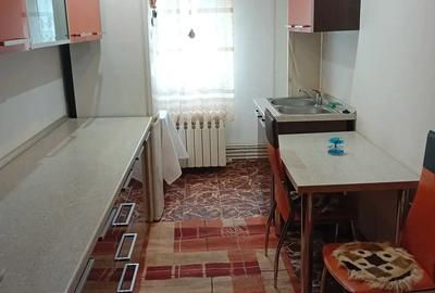 Inchiriez apartament 2camere - 1