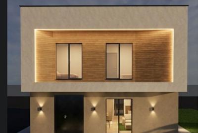 Casă cu 4 camere cu Teren 200 Mp în Central - 2