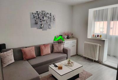 Apartament de vanzare 3 camere pivnita Sibiu Vasile Aaron - 2