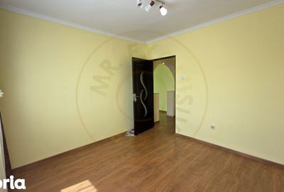 Apartament cu 3 camere semidecomandat în Central - 12