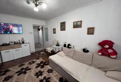 Apartament cu 2 camere decomandat în Micro 15 - 6