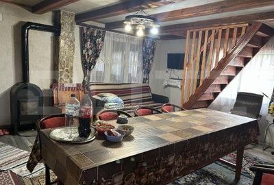 Casă cu 4 camere cu Teren 500 Mp în Poiana Stampei - 6