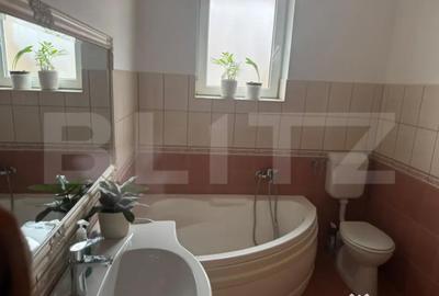 Casă cu 6 camere cu Teren 100 Mp în Ultracentral - 2