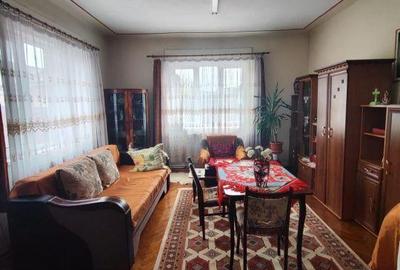 Casă cu 3 camere în Micro 1 - 4