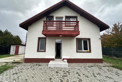Casă cu 4 camere cu Teren 323 Mp în Ciorogârla
