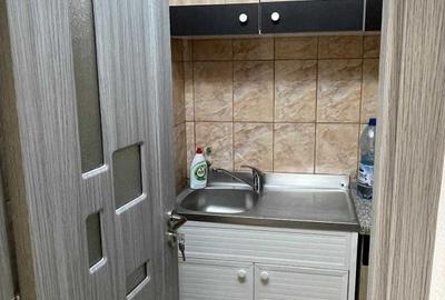 Garsonieră decomandată în Gară - 5
