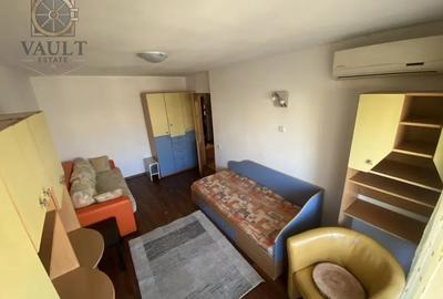 Garsonieră decomandată, mobilată în Tei - 1