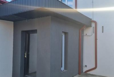 Casă individuală cu 5 camere cu Canalizare în Centrul Vechi - 2