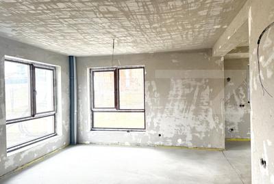 Casă individuală cu 4 camere cu Canalizare în Exterior Est - 2