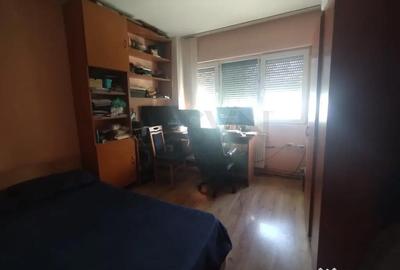 Apartament cu 3 camere decomandat în Titulescu - 8