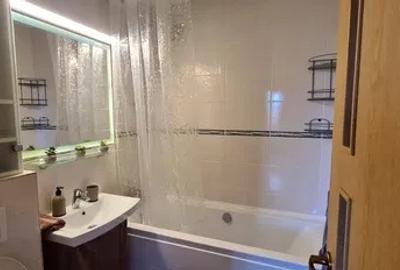Apartament cu 3 camere semidecomandat, mobilat în Palat - 5