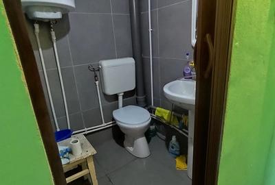 Inchiriez camin 1 camera etaj 1 - 1