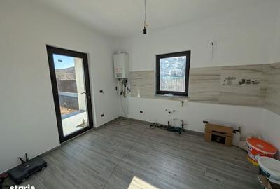 Casă cu 4 camere în Hemeiuș - 3