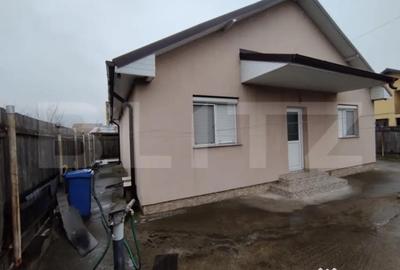 Casă cu 4 camere cu Teren 296 Mp în Brestei - 2