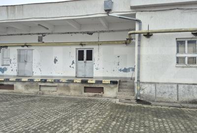 Spațiu comercial, de 200 mp, în Cloșca