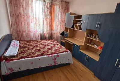 De inchiriat 2 camere,zona spitalului Nou,pret 1300 lei|luna
