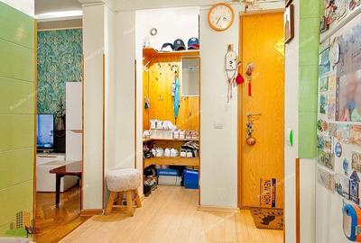 Apartament cu 3 camere decomandat în Vest - 3