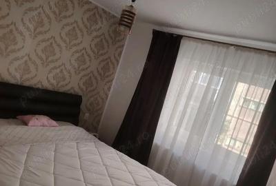 Apartament cu 3 camere decomandat în Central - 2