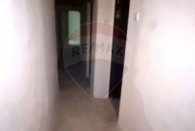 Spațiu comercial, de 190 mp, în Central - 10